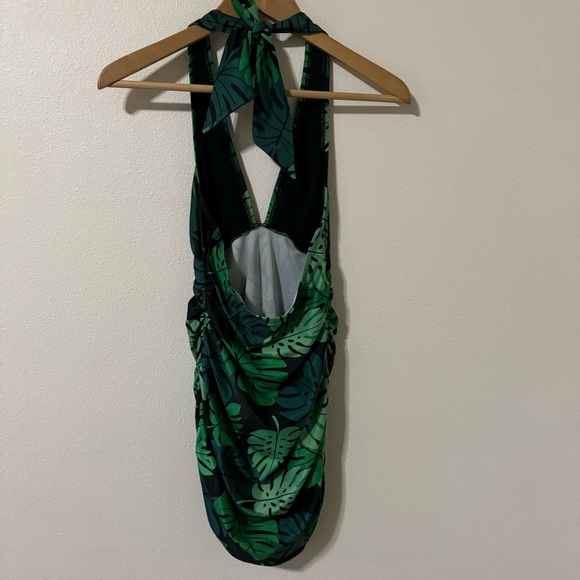 Collectif X Playful Promises Green Palm Skirted Swimsuit One Piece Pinup-6 - Picture 3 of 12